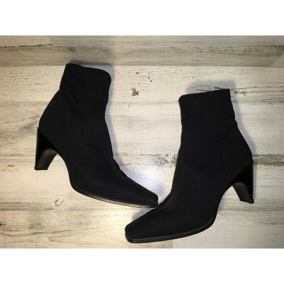 Stuart Weitzman Neoprene Sock Boot Womens 7.5 Narrow Black Bootie Minimalist Y2K - Picture 9 of 12